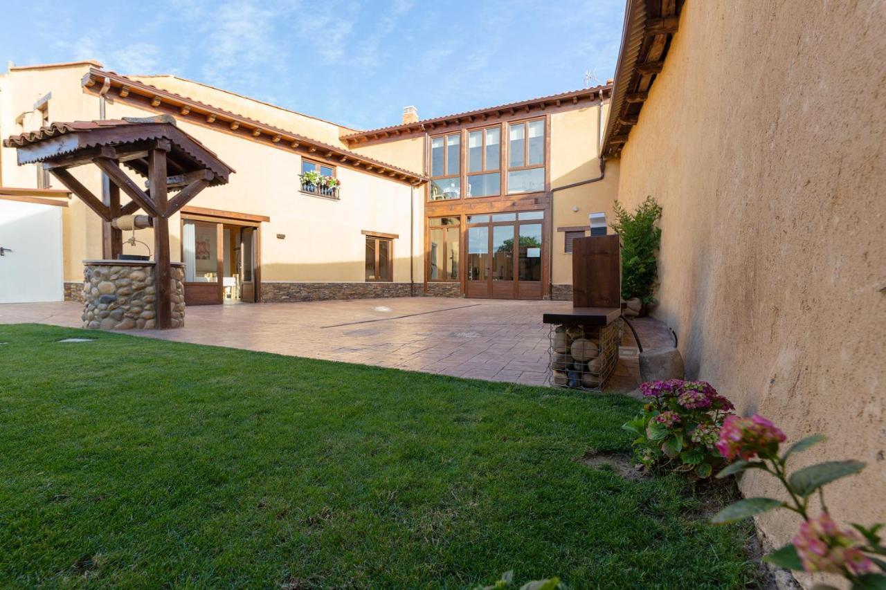 La Rosaleda León - Casa Rural - Hospital de Órbigo Exterior foto